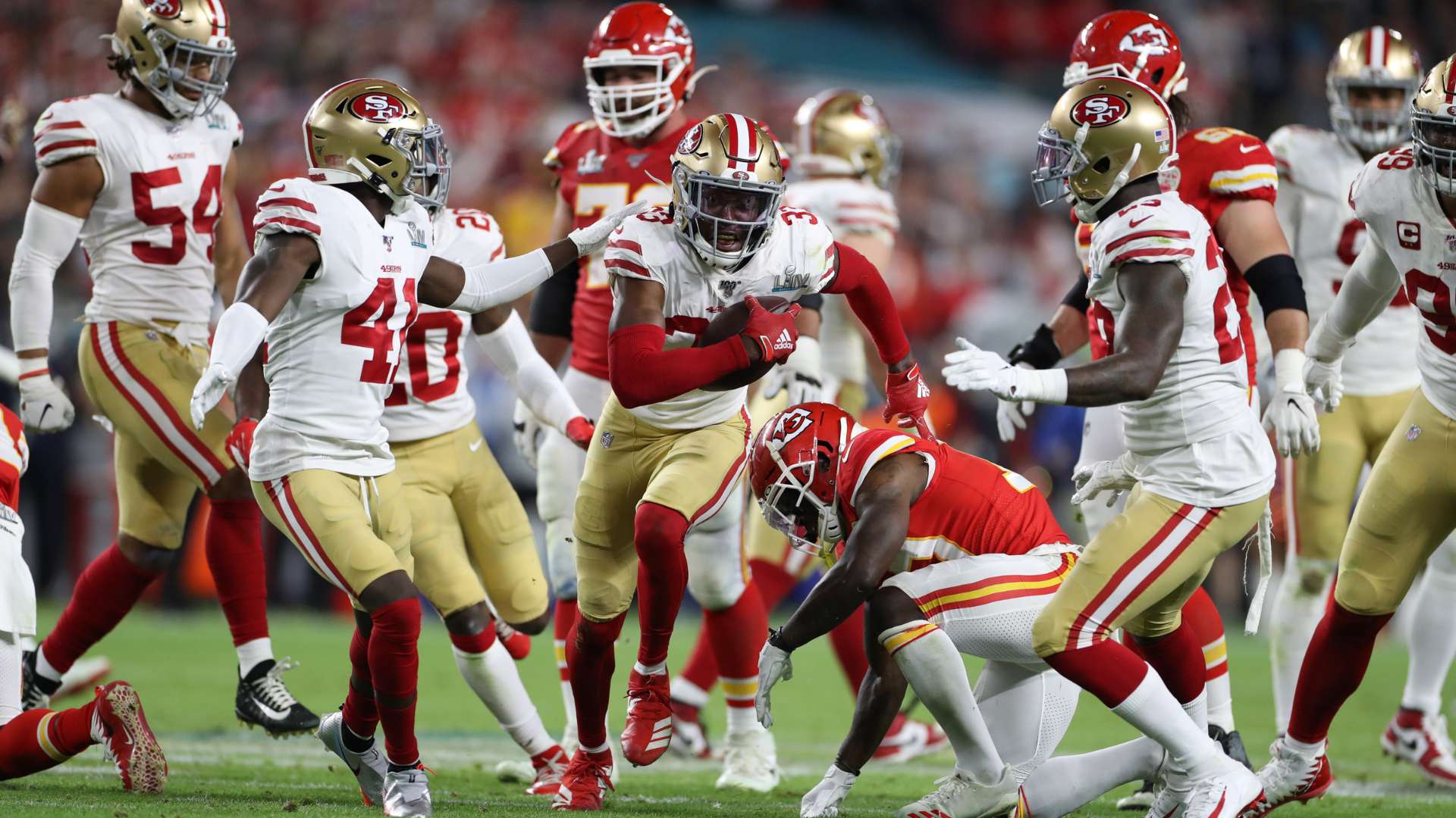 和耀眼奖杯 和耀眼奖杯